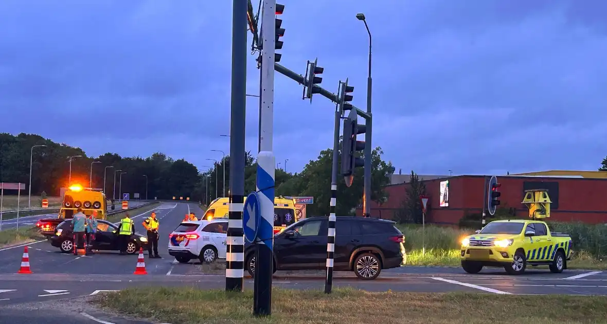 Ongeval met drie auto's