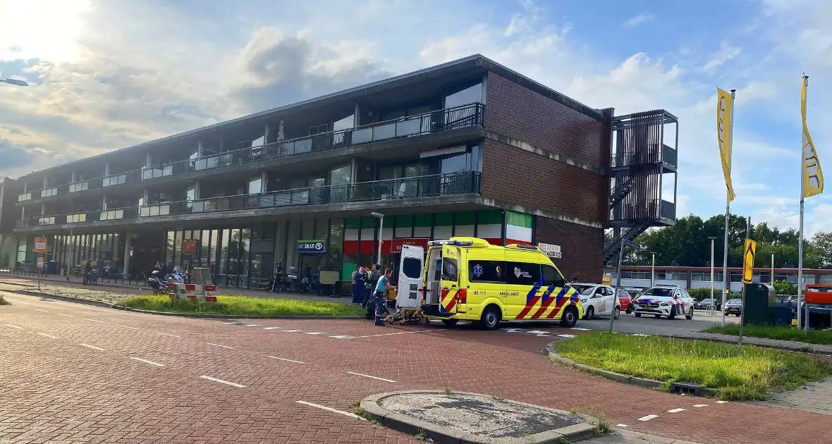 Wielrenner gewond bij ongeval met auto - Foto 4