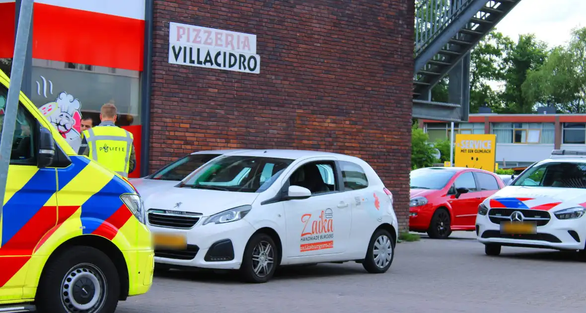 Wielrenner gewond bij ongeval met auto - Foto 7