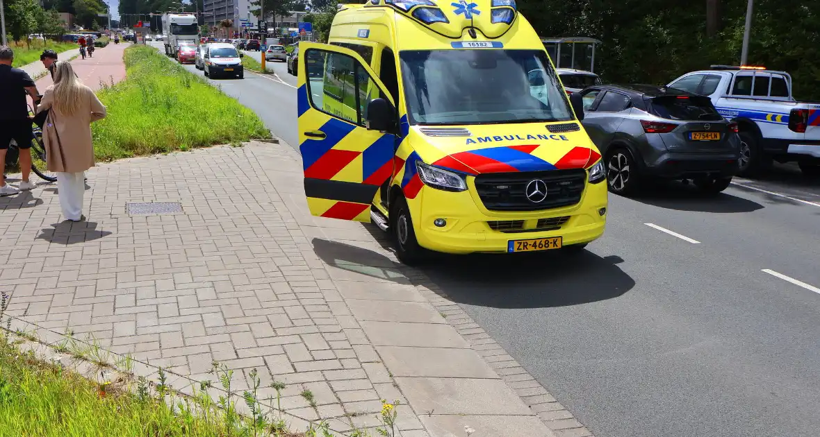 Fietser aangereden door sleepkabel - Foto 6