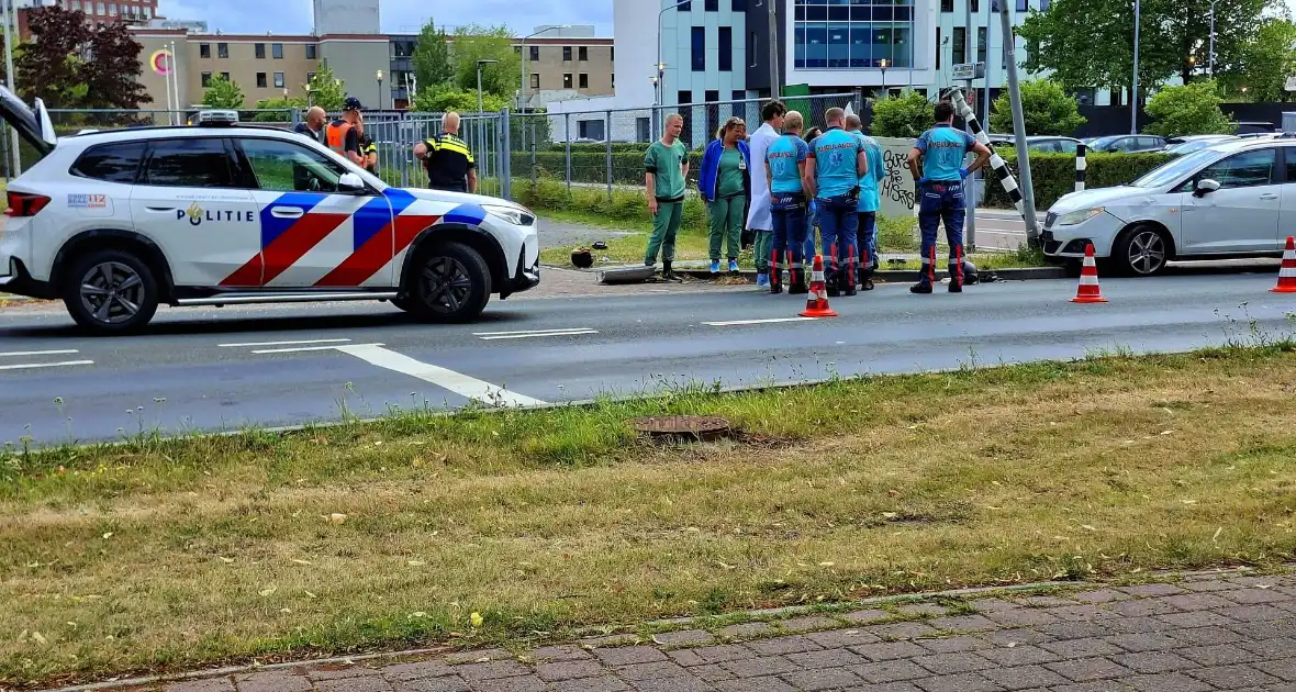 Verkeerslichten buiten werking door klap - Foto 2