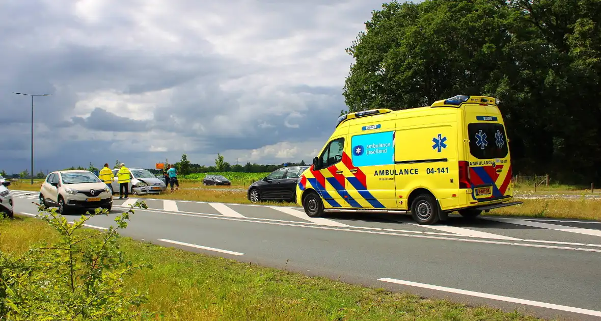 Kettingbotsing leidt tot veel schade - Foto 2