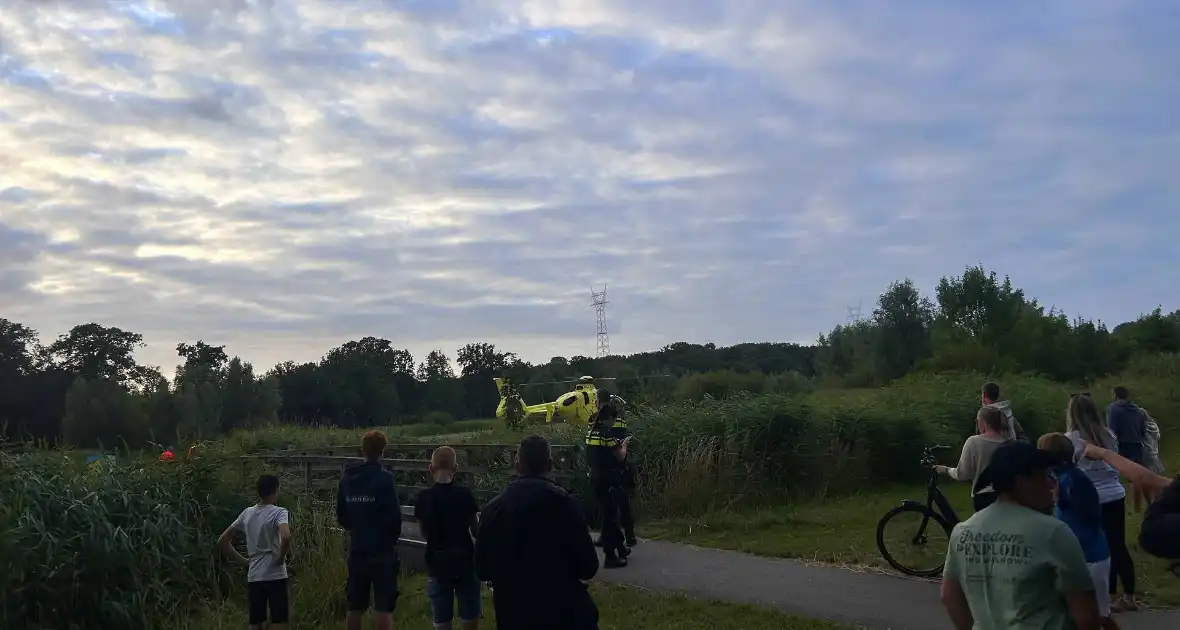 Helikopter ingezet voor medische situatie - Foto 2