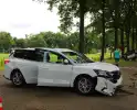 Auto op de kop na botsing
