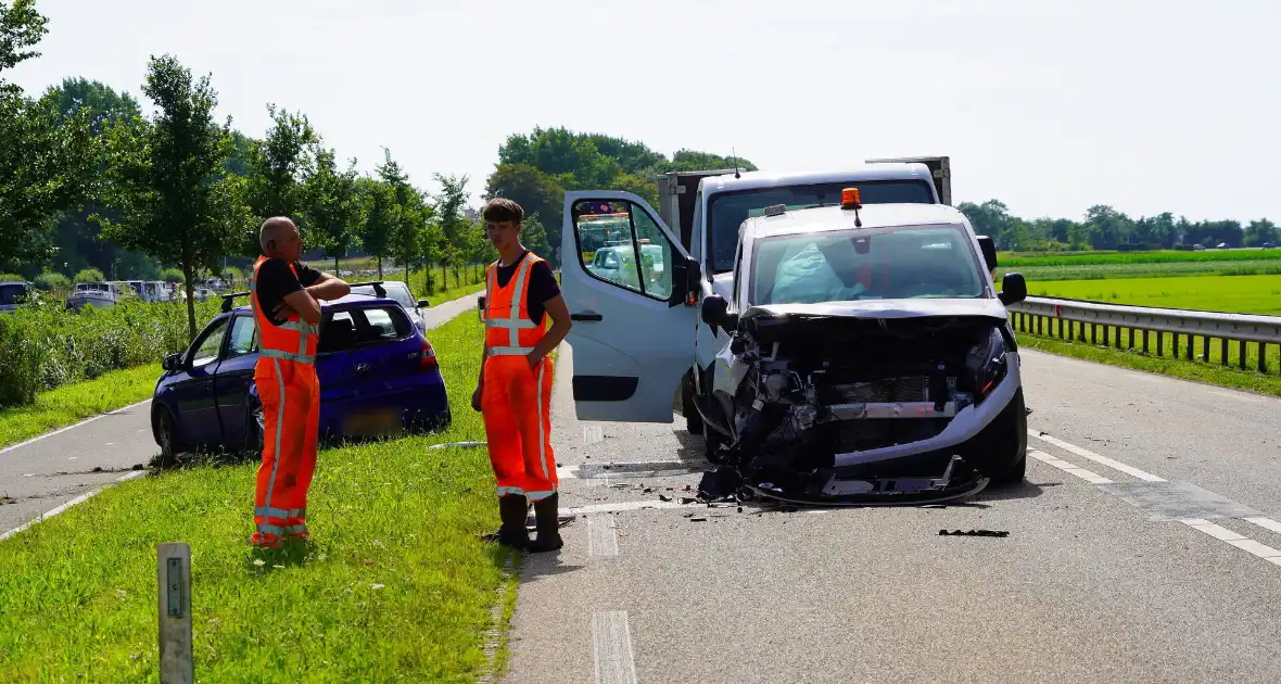 Kettingbotsing met vijf voertuigen - Foto 2
