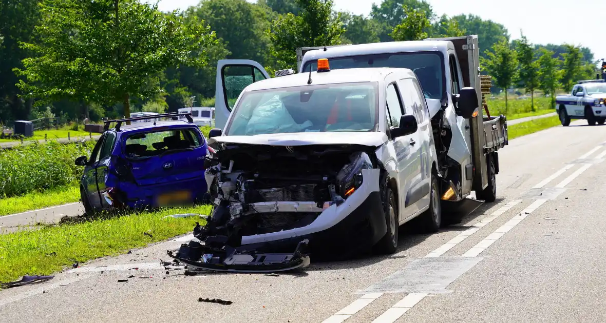 Kettingbotsing met vijf voertuigen - Foto 6