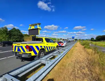 Hond aangereden door automobilist op snelweg