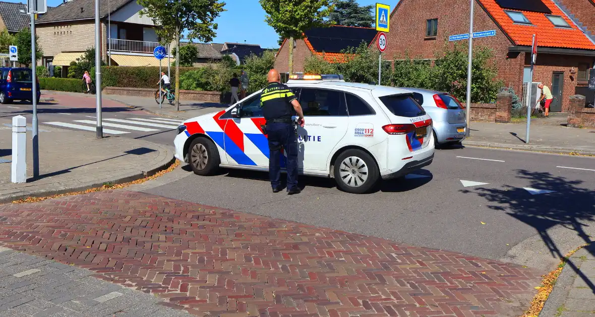 Automobilist botst op scootmobiel - Foto 2