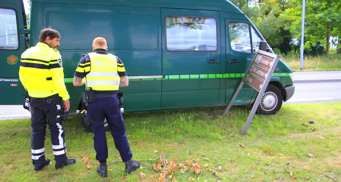 Bestuurder onwel tijdens rijden, aanrijding met letsel - Foto 10