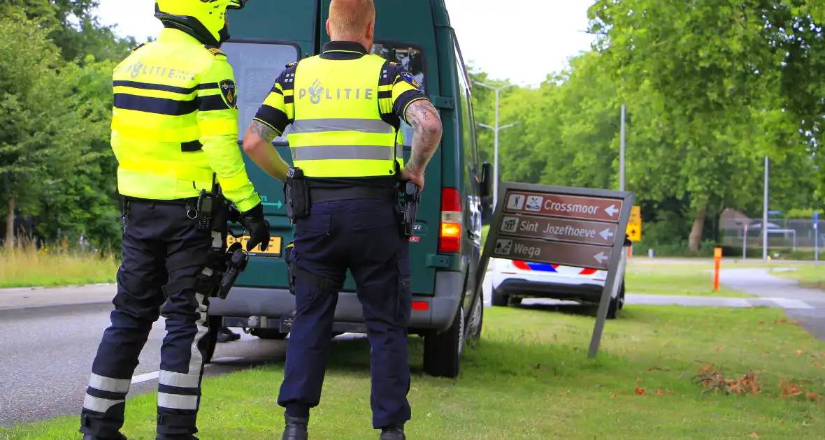 Bestuurder onwel tijdens rijden, aanrijding met letsel - Foto 13