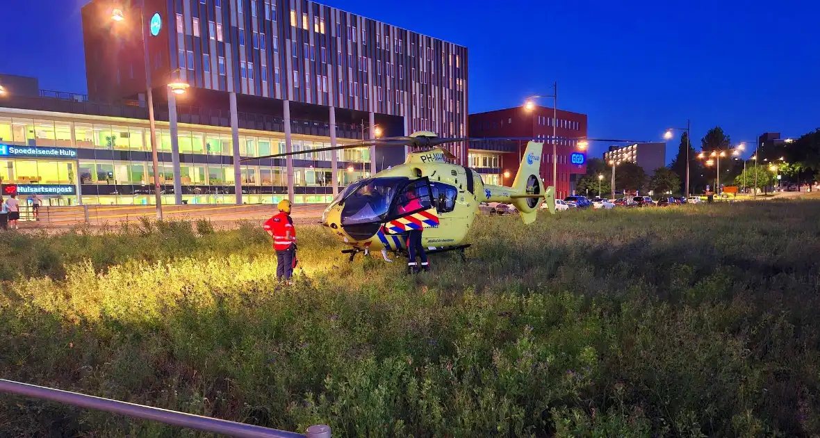 Traumahelikopter ingezet bij noodsituatie in politiebureau - Foto 1
