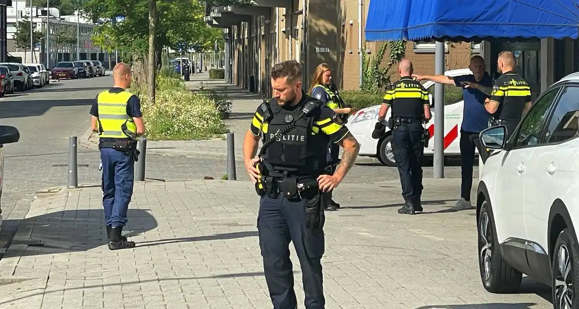 Gebruik van masker tijdens overval - Foto 6