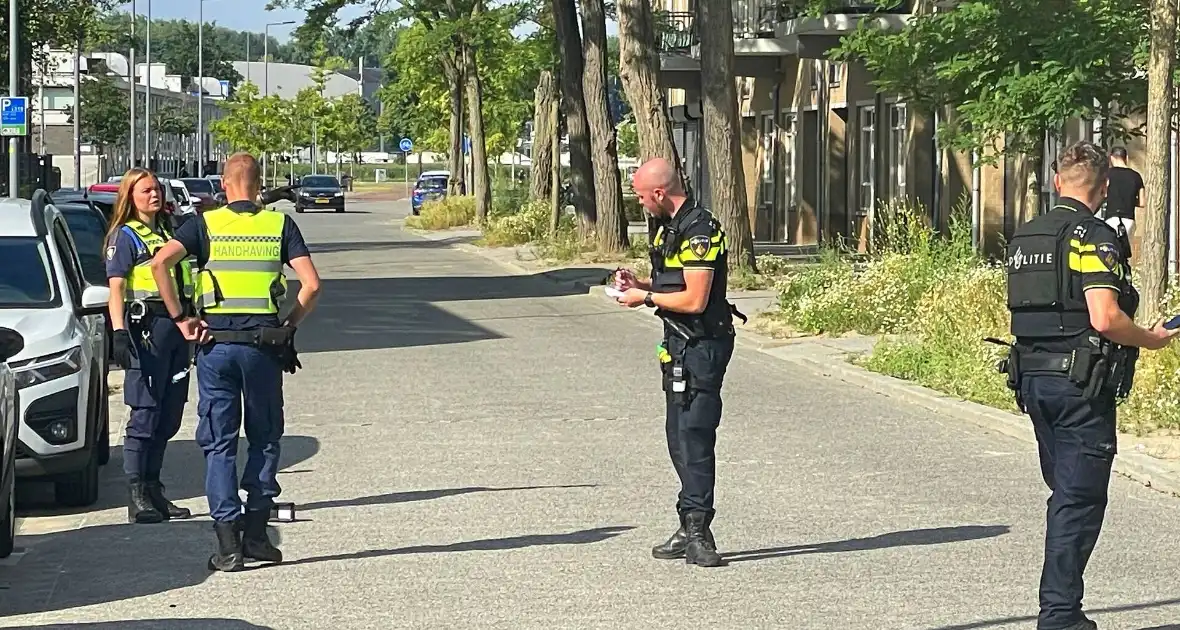 Gebruik van masker tijdens overval - Foto 7