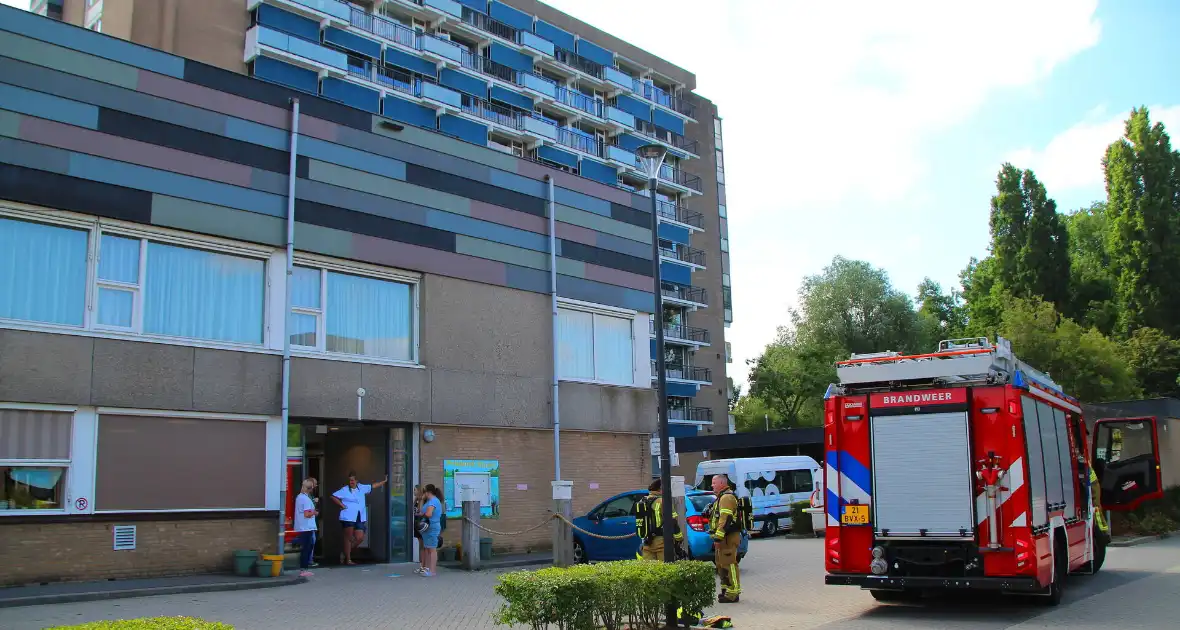 Brandweer schaalt op bij brandmelding in woon- en zorgcentrum - Foto 3