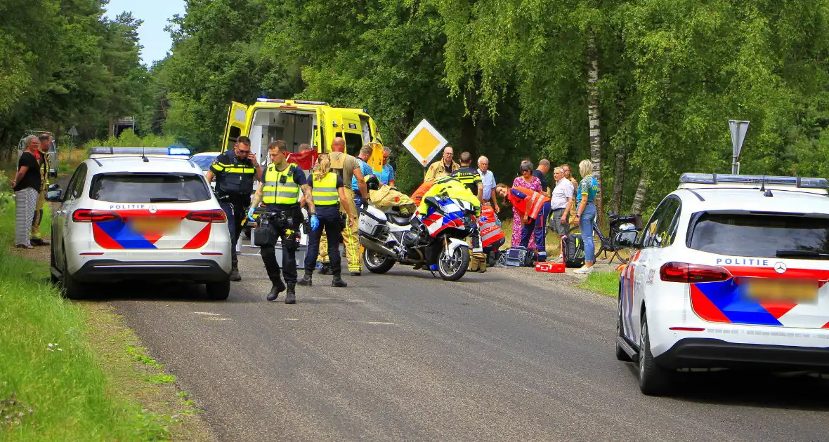 Traumateam ingezet voor ernstig ongeval met wielrenner