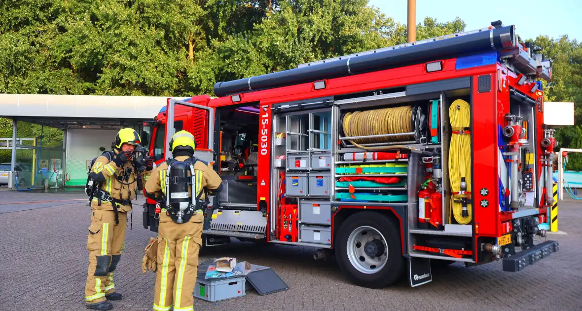 Dumping drugsafval bij autowasserette, man onwel - Foto 1