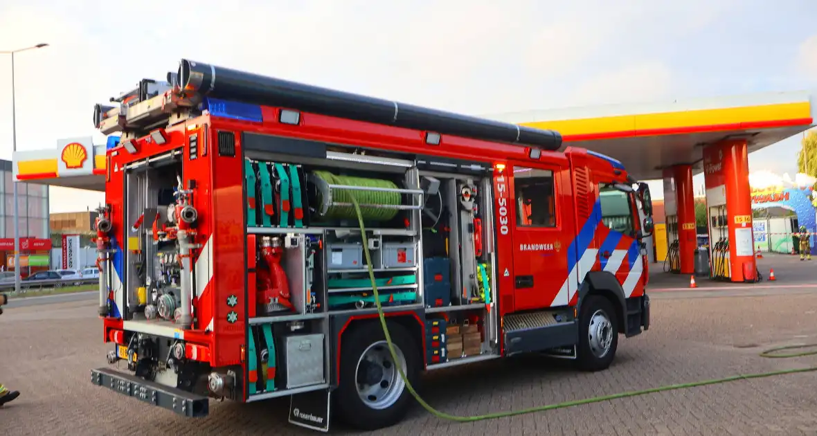 Dumping drugsafval bij autowasserette, man onwel - Foto 2