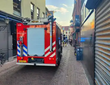 Brandweer dooft vuur in woning