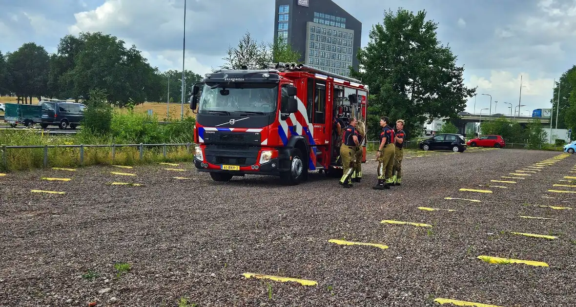 Bermbrand veroorzaakt verkeershinder - Foto 5
