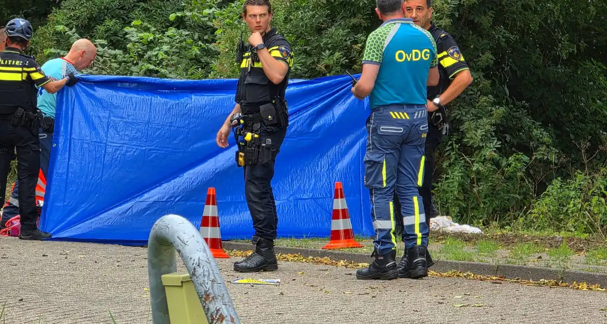 Verdachte voortvluchtig na fatale schietpartij