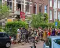 Eigenaar en politie bij kraakactie