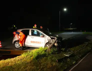Lantaarnpaal sneuvelt bij ongeval