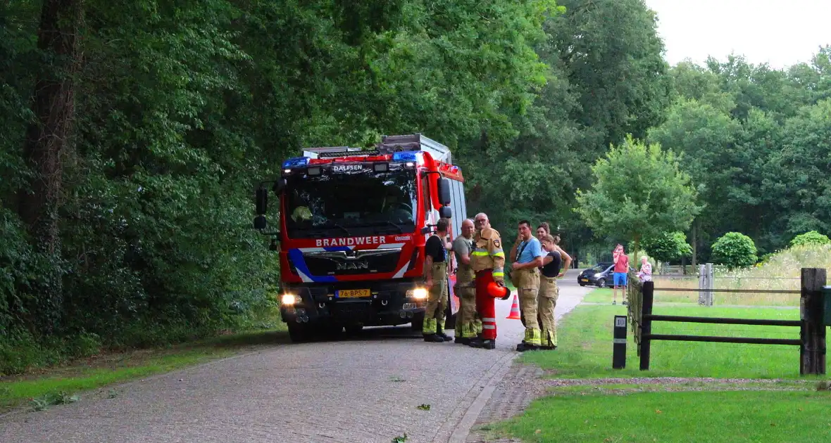 Hoogwerker inzet bij stormschade - Foto 1