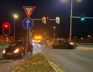 Twee gewonden bij auto-ongeluk