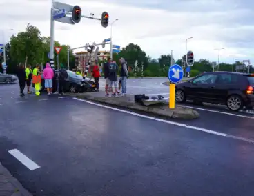 Auto klapt op verkeerslicht
