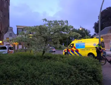 Fietser komt ten val na duw van voetganger