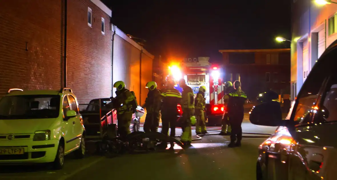Alerte bewoner meldt vlammen vanaf industrieterrein - Foto 14