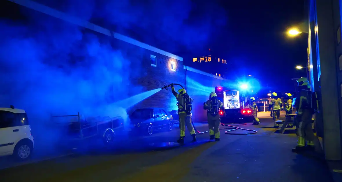 Alerte bewoner meldt vlammen vanaf industrieterrein - Foto 3