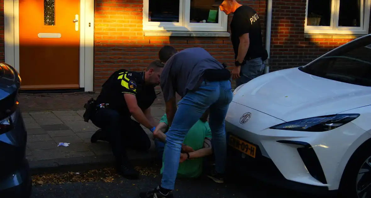 Politie zet taser in bij arrestatie - Foto 1
