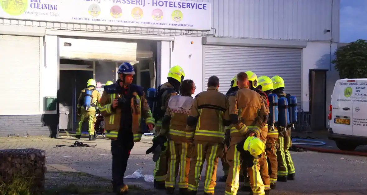 Brand veroorzaakt rookontwikkeling - Foto 6