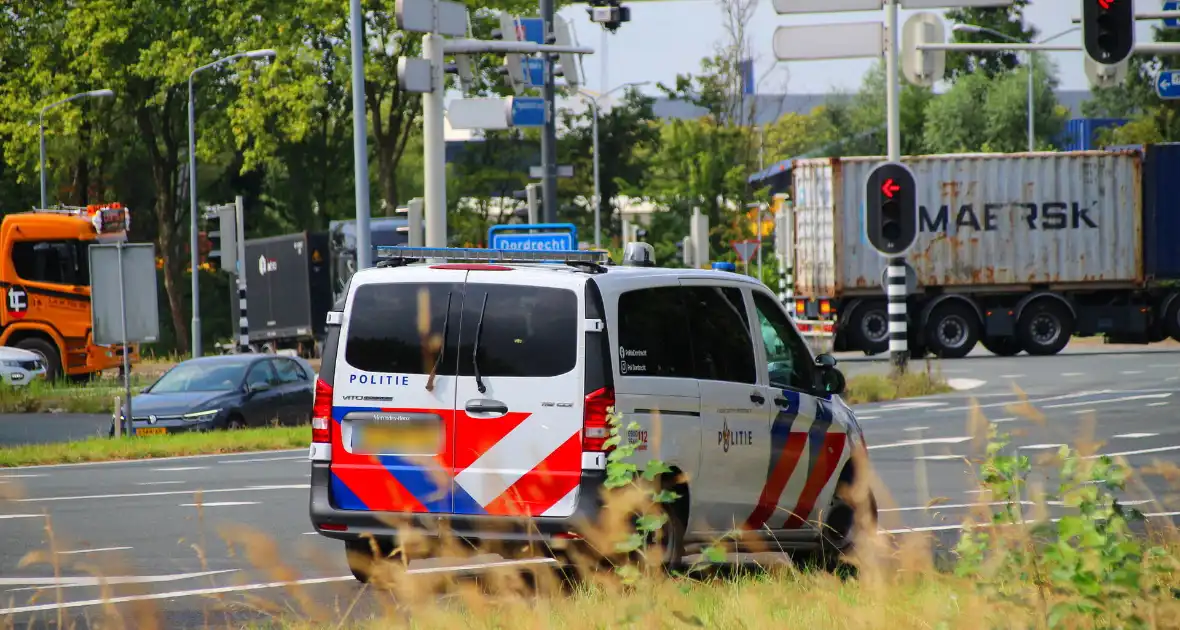 Jeep zwaar beschadigd door ongeluk - Foto 3