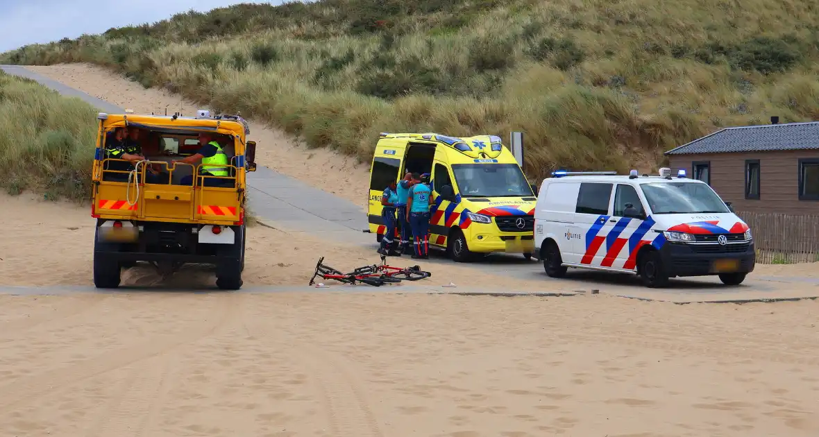 Grote inzet hulpdiensten na mogelijk incident in zee - Foto 7