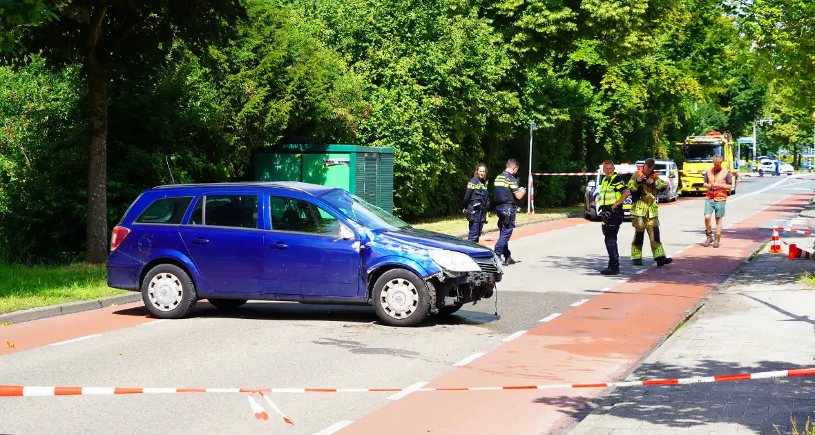Twee gewonden bij ernstig ongeval - Foto 1