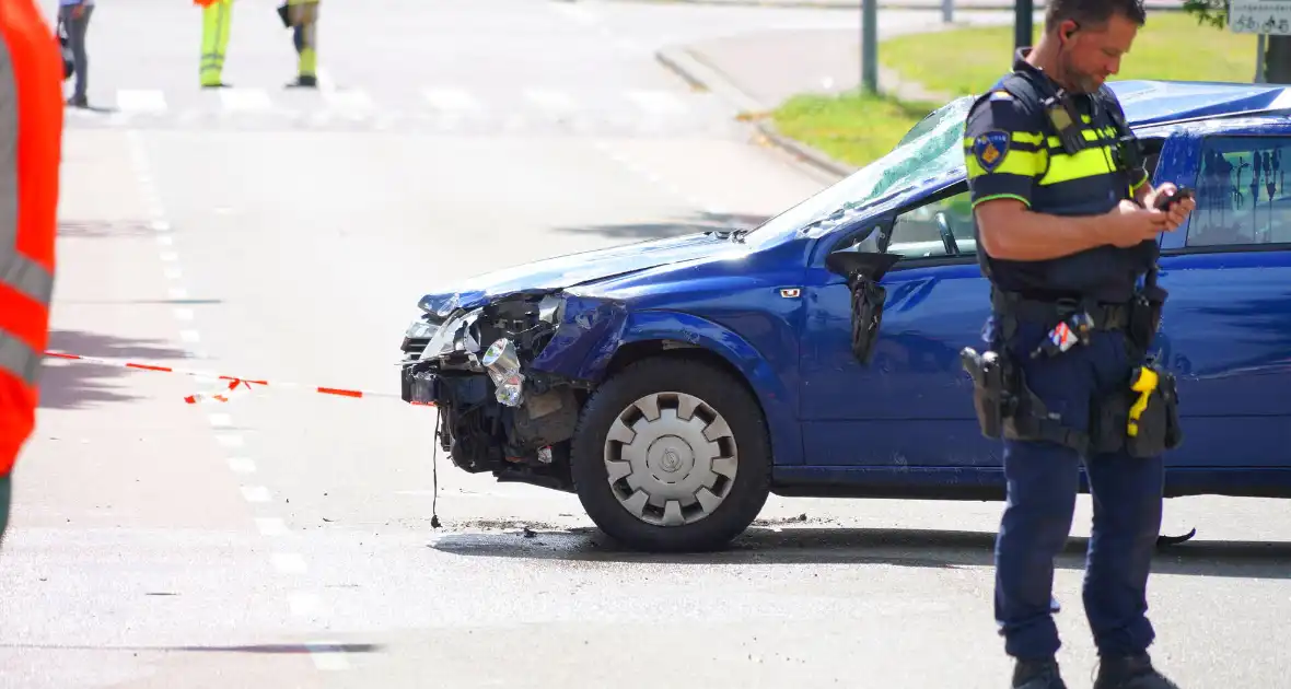 Twee gewonden bij ernstig ongeval - Foto 5