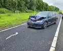 Voertuigen afgesleept na botsing