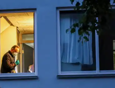 Explosie bij woning in appartementencomplex