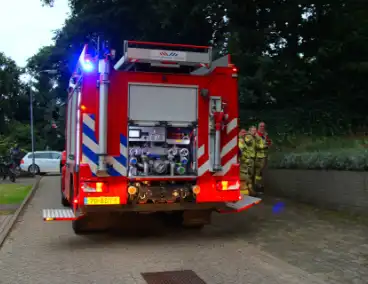 Brandweer zet ventilatie in na woningbrand