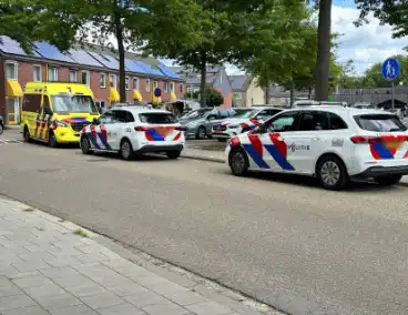 Persoon op elektrische step aangereden door auto