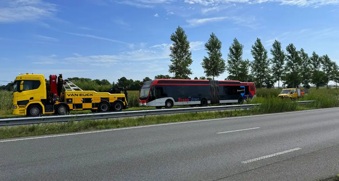 Stadsbus komt stil te liggen door lege accu - Foto 1