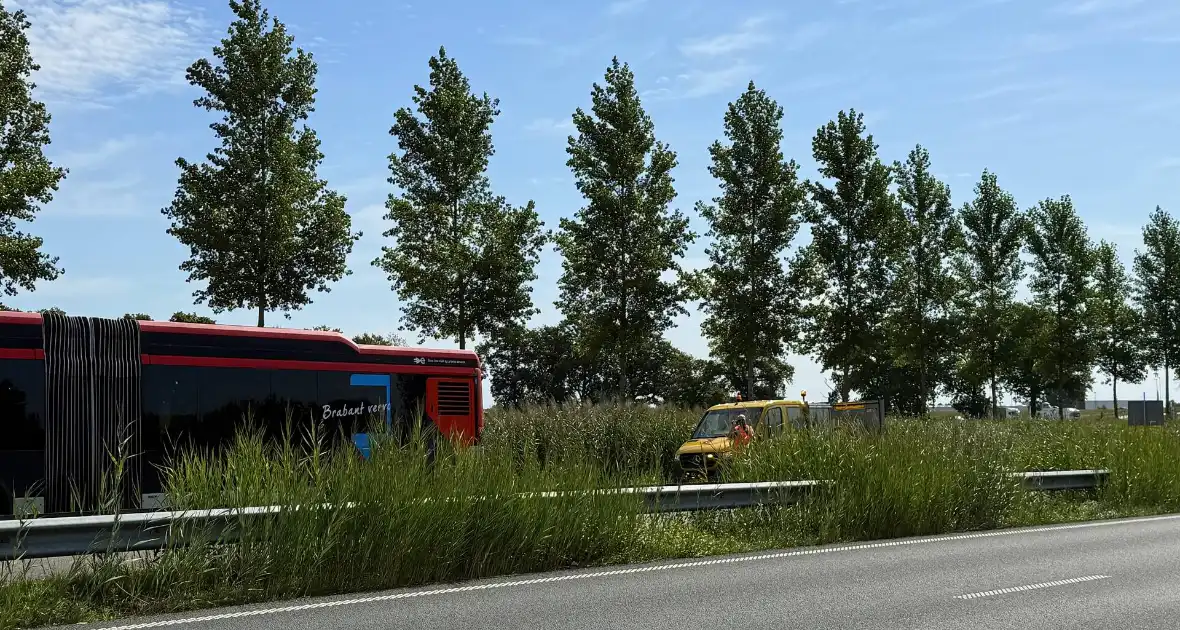 Stadsbus komt stil te liggen door lege accu - Foto 3