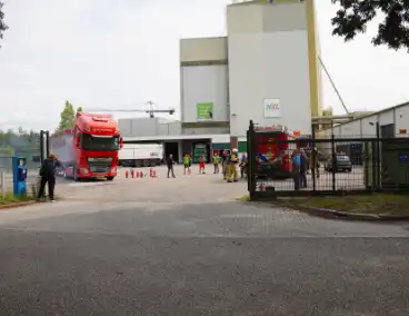 Brand in vrachtwagen snel aangepakt