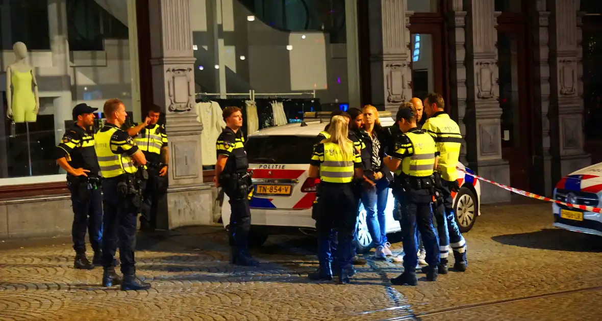 Steekpartij leidt tot arrestaties - Foto 5