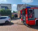 Brandweer schaalt snel op bij brand op dak
