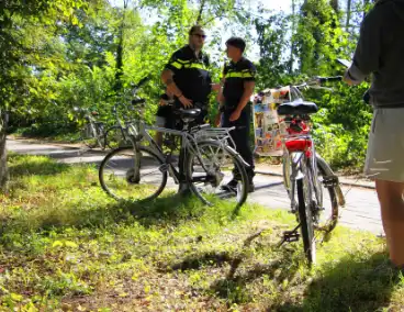 Fietsers botsten op voetgangers en raakten gewond