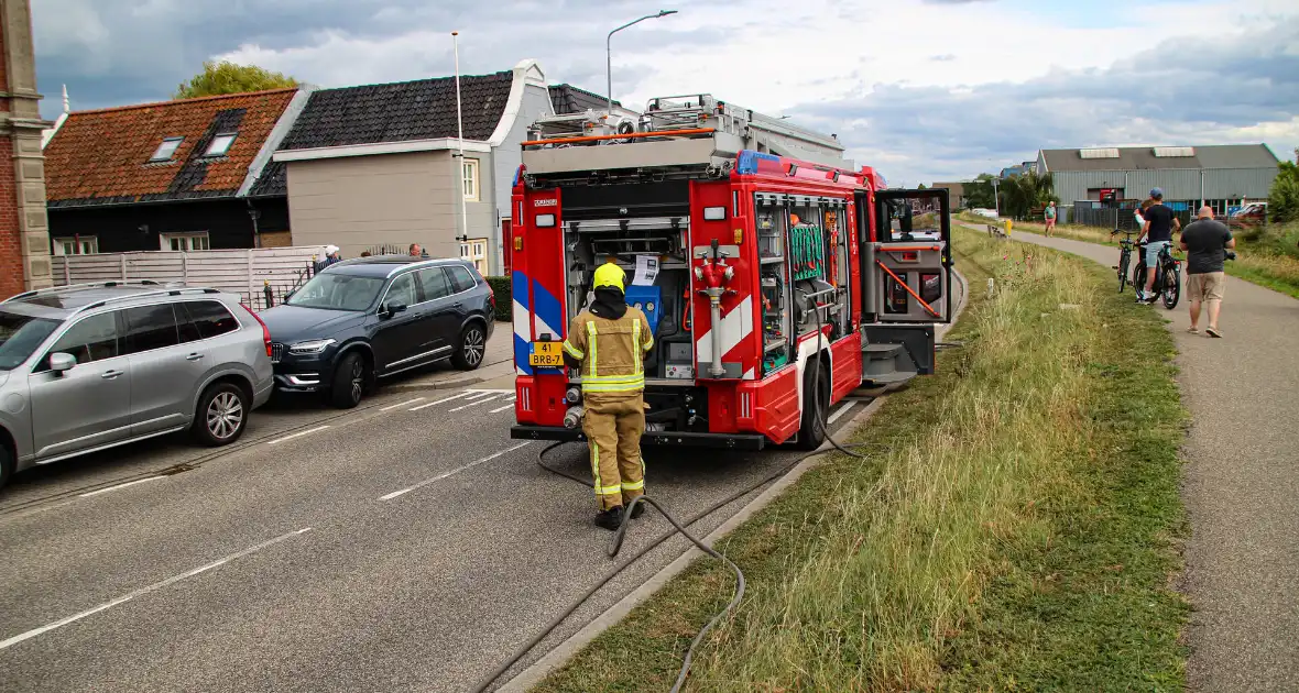 Brandweer voorkomt verdere schade bij keukenbrand - Foto 1