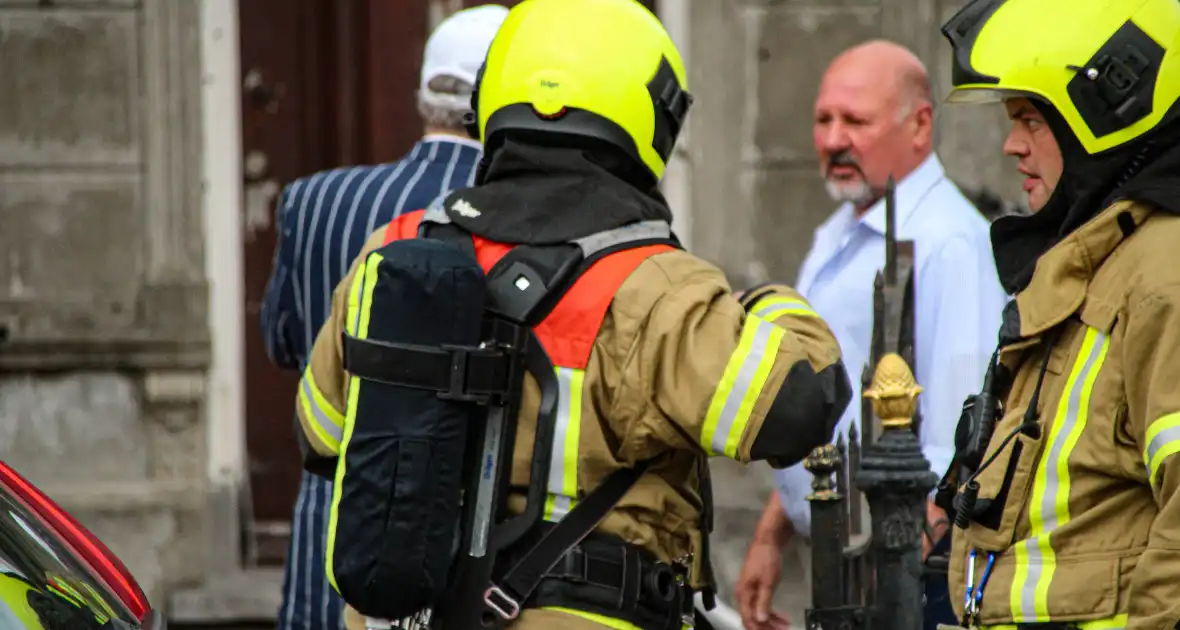 Brandweer voorkomt verdere schade bij keukenbrand - Foto 2